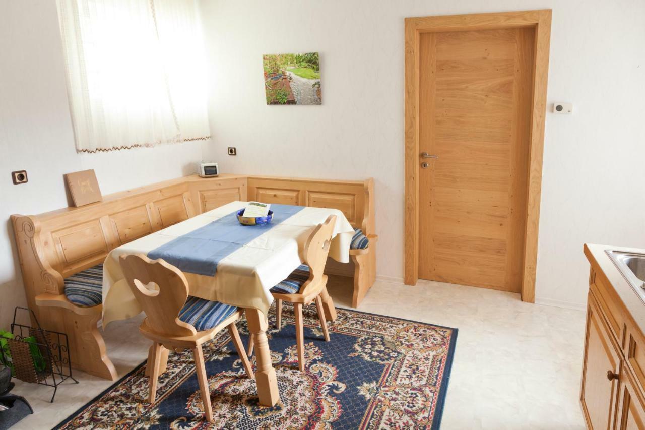 Ferienwohnung Kurrer Plankstadt Екстер'єр фото