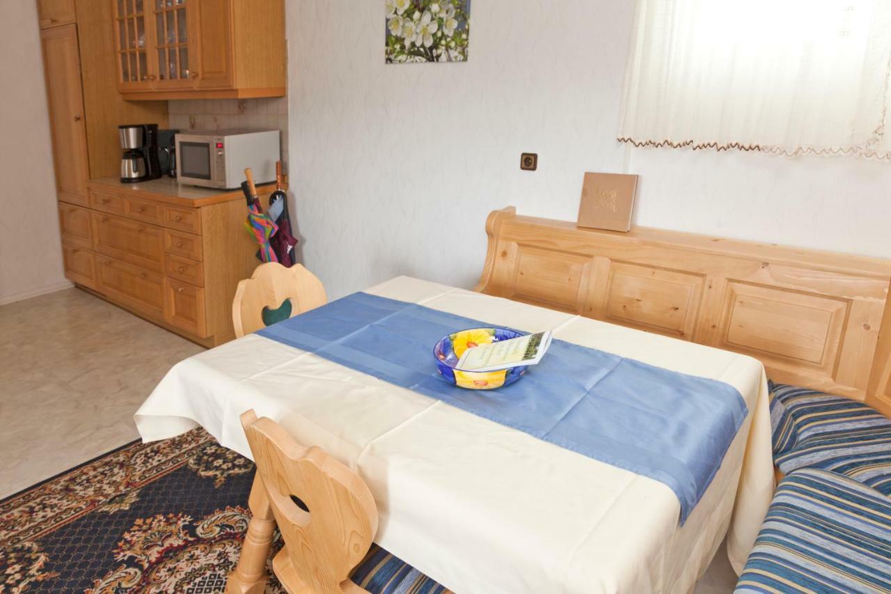 Ferienwohnung Kurrer Plankstadt Екстер'єр фото